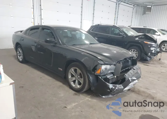 2C3CDXCT4DH635020: 37394938