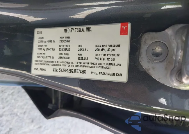 5YJ3E1EB2JF074361: 37404702