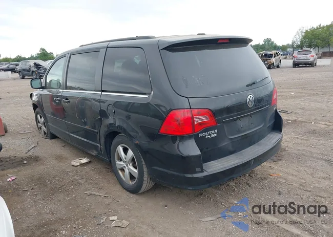 2V4RW3DG5BR806204: 37405645