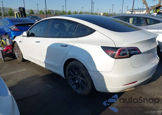 5YJ3E1EA9MF072067: 37407959