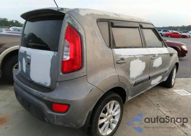 KNDJT2A67D7577423: 37425764