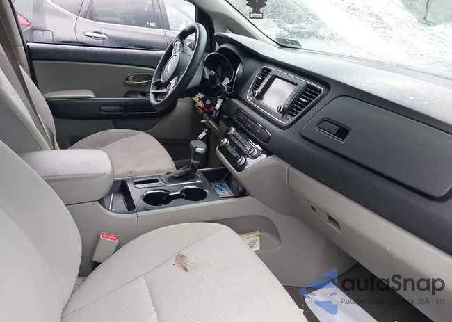 KNDMB5C19L6582436: 37428318