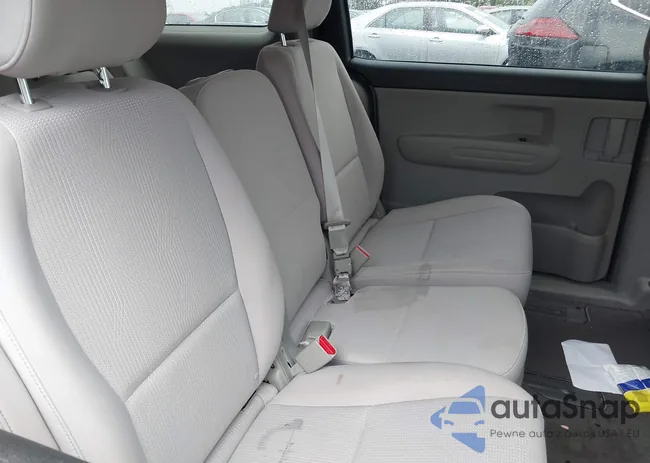 KNDMB5C19L6582436: 37428318