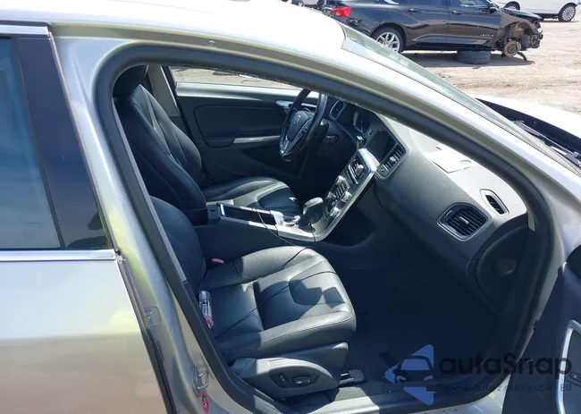 YV1612TK1F2363155: 37436415