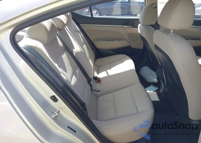 5NPD84LF2JH305697: 37438464