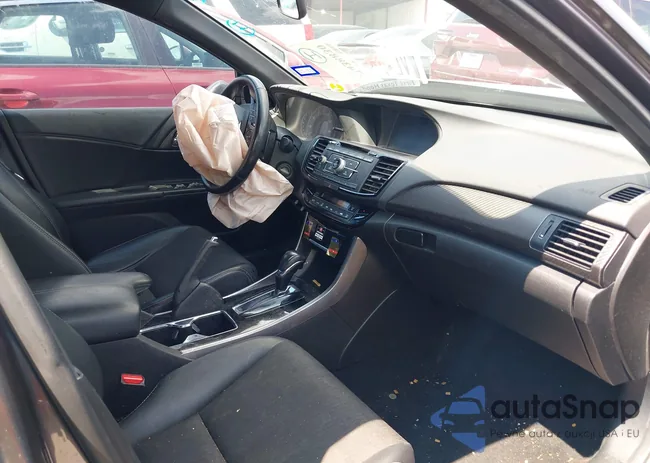 1HGCR2F59GA056848: 37438830