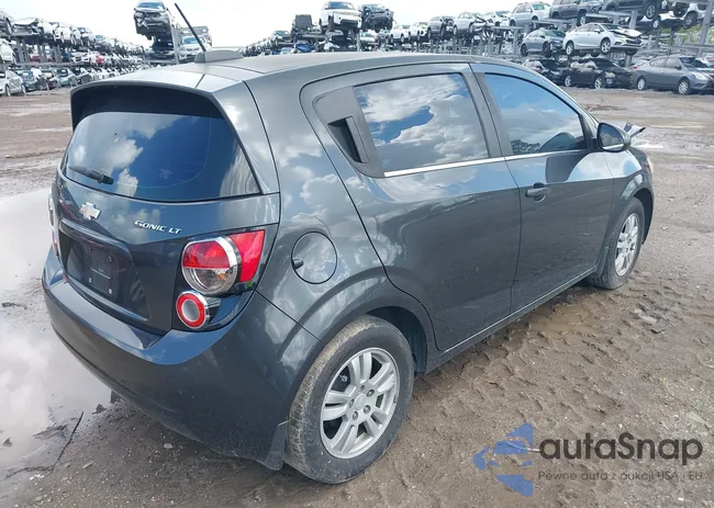 1G1JC6SH7G4115935: 37441724