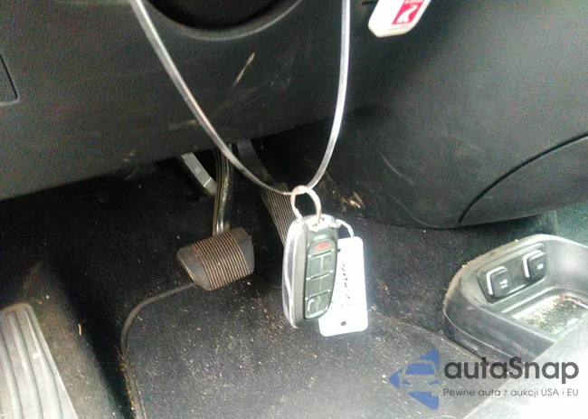 2C4RC1EG3LR142430: 37443855