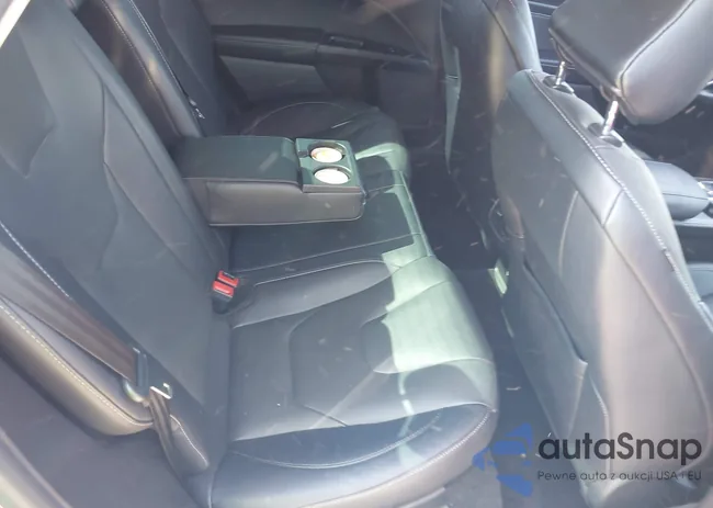 3FA6P0K95LR113681: 37444042