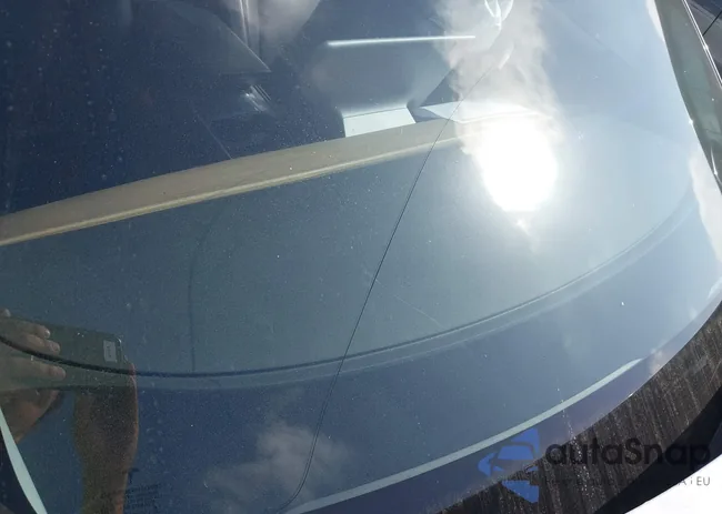 5YJ3E1EA1MF093608: 37446762