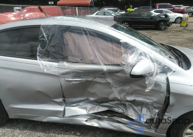 KMHD74LF5LU927590: 37462015