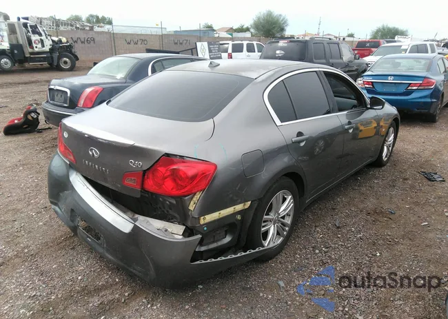 JN1CV6AP5FM580301: 37463142