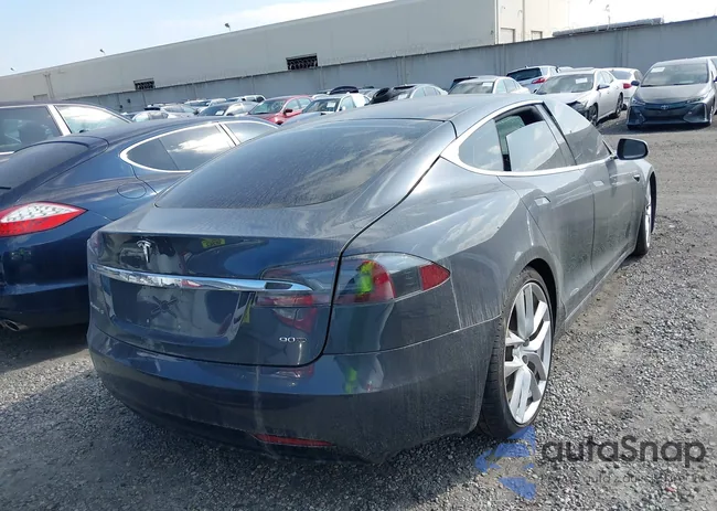 5YJSA1E26HF215014: 37481616