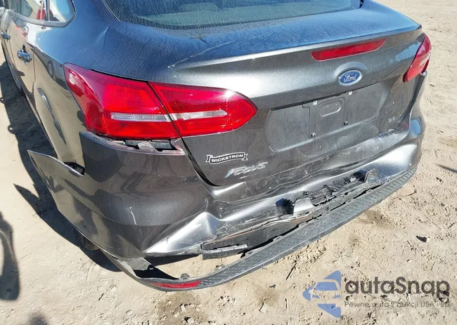 1FADP3F21JL267046: 37486148