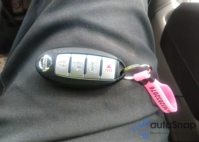 3N1AB8CV5LY233759: 37486162