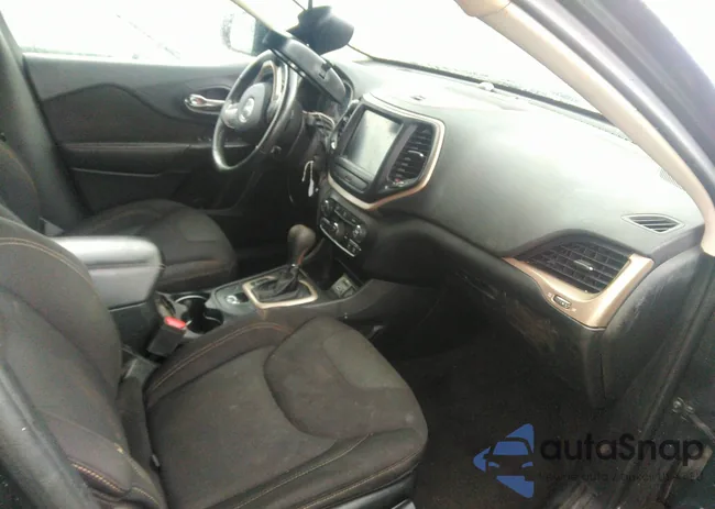 1C4PJLCB9GW362961: 37489569