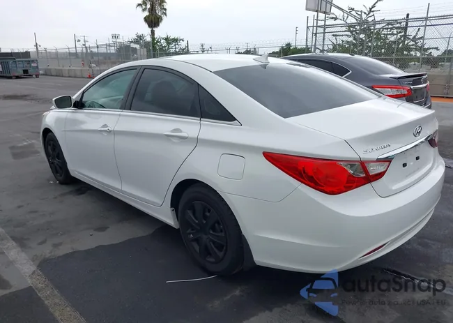 5NPEB4AC7CH337305: 37495388