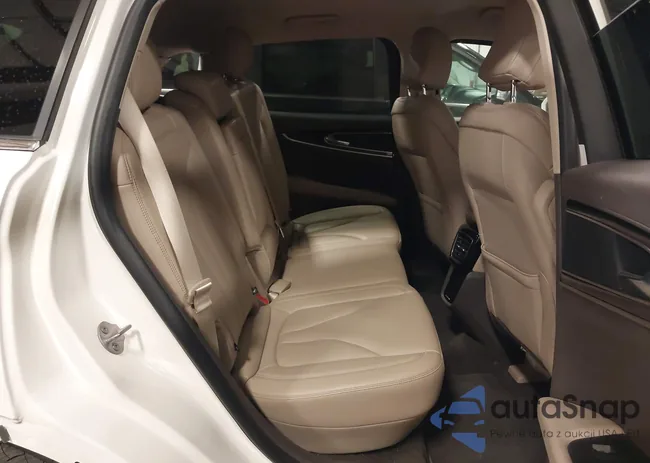 2LMPJ8J94PBL04979: 37506139