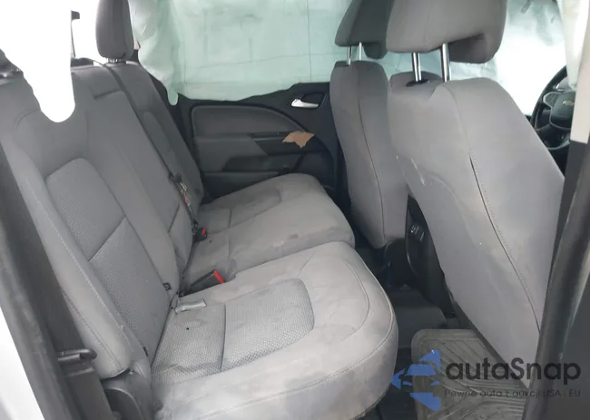 1GCGSCEA8K1180238: 37507379