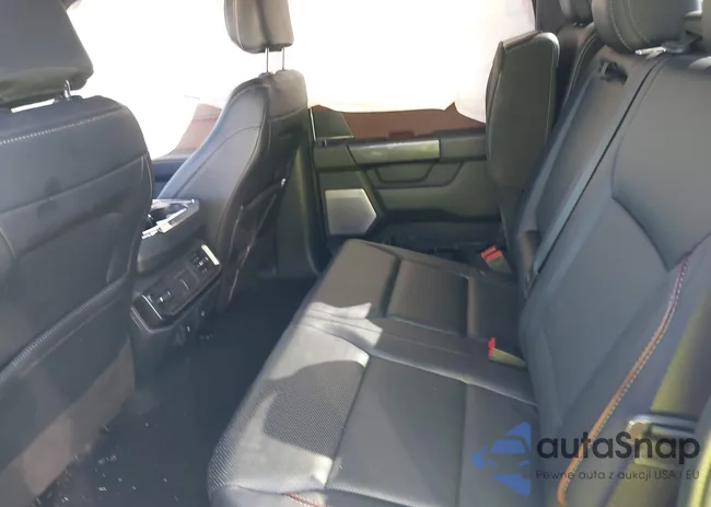 1FTFW1E53NKD01702: 37514913