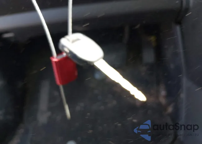 JM1CR293370137388: 37519786