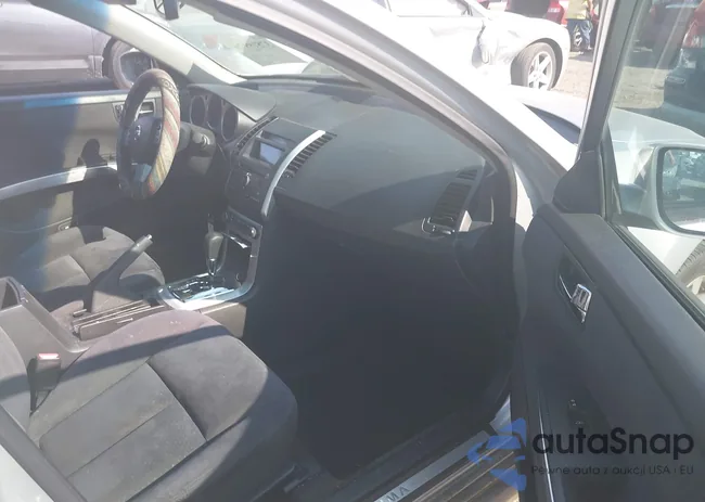 1N4BA41E27C832140: 37519979