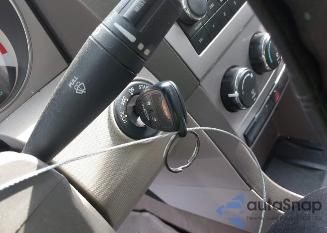 1B3LC56R78N683001: 36572593