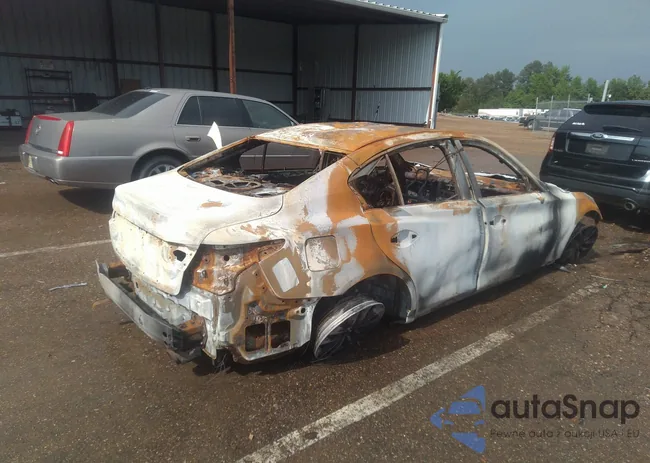 JN1EV7APXHM731103: 36579426