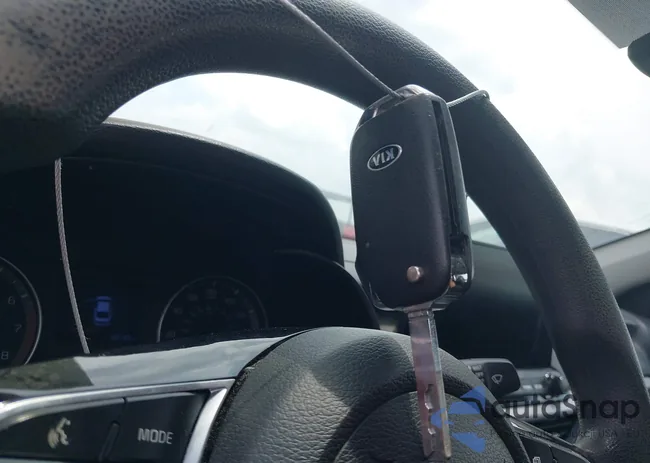 3KPF24AD8LE193684: 36696687