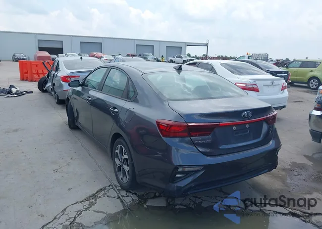 3KPF24AD8LE193684: 36696687