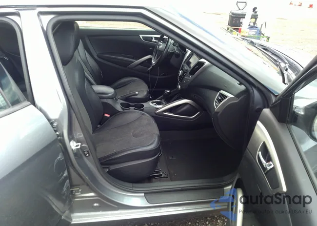 KMHTC6AD9CU069416: 36699241