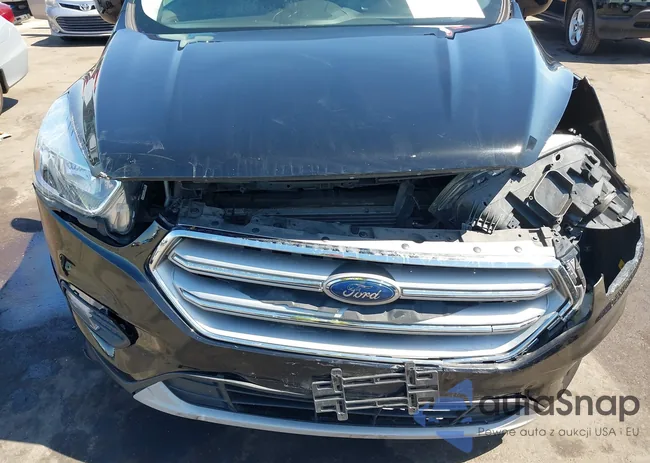 1FMCU0GD8HUE92061: 36725352