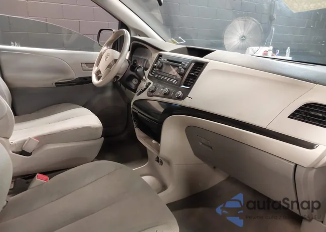 5TDZK3DC2BS008933: 36747856