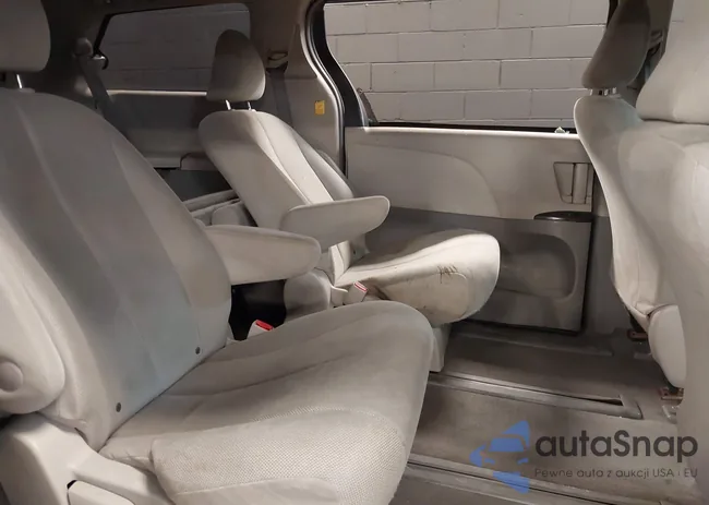 5TDZK3DC2BS008933: 36747856