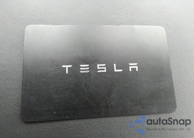 5YJ3E1ECXMF050032: 36829866