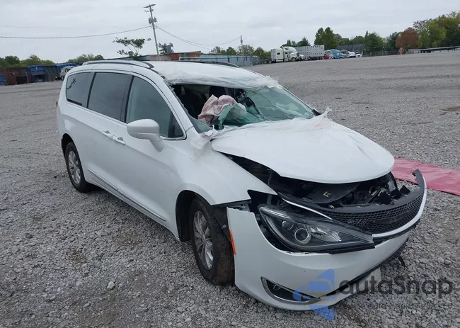 2C4RC1BG8JR120313: 36851753