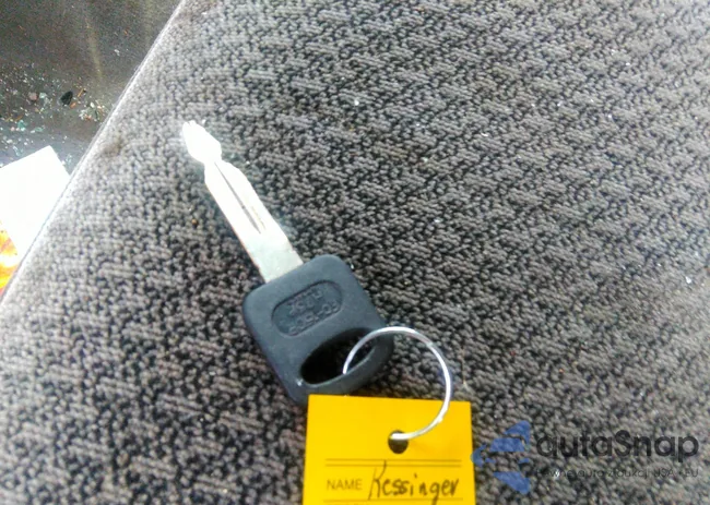 1FTNX21L02ED61191: 36862674