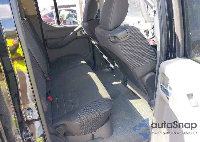 1N6AD0ER0CC417263: 37920579