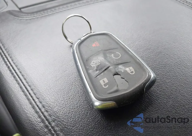 1G6KB5RS1KU132073: 37926307