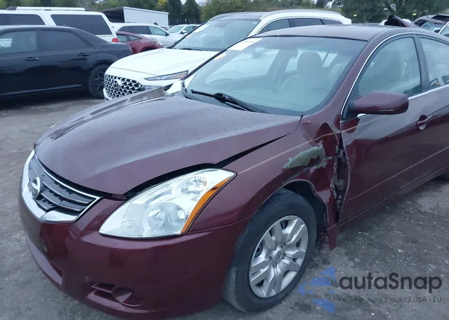 1N4AL2AP6CC131980: 37930359