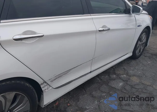 KMHEC4A47FA125100: 37932417