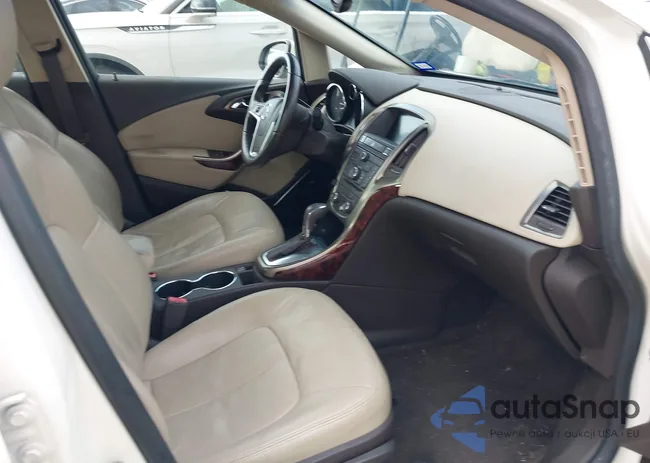 1G4PS5SK5C4142650: 37935244