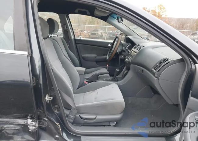 1HGCM56394A161898: 37938085