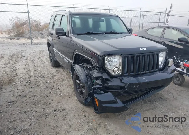 1C4PJMAK8CW210852: 37940854