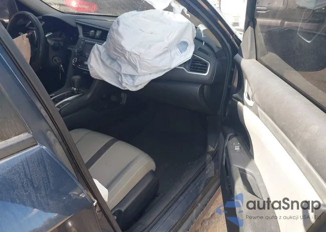 2HGFC2F6XLH542880: 37948058