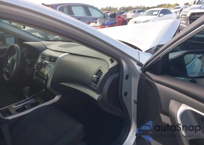 1N4AL3AP5FN360326: 37961810