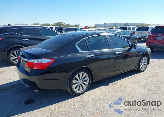 1HGCR2F71EA258369: 37962615