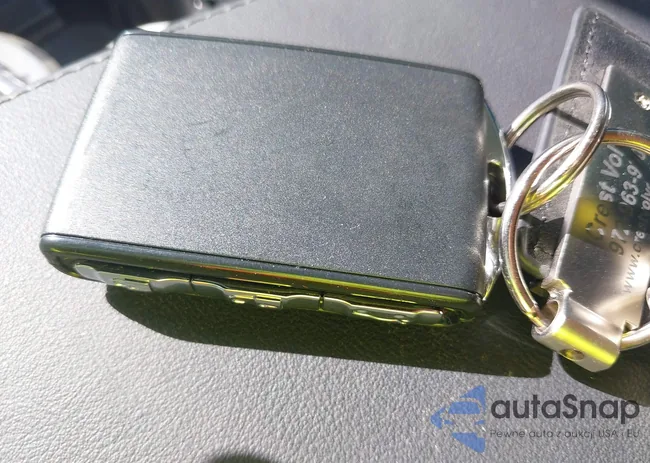 7JRL12TM3RG287165: 37963814