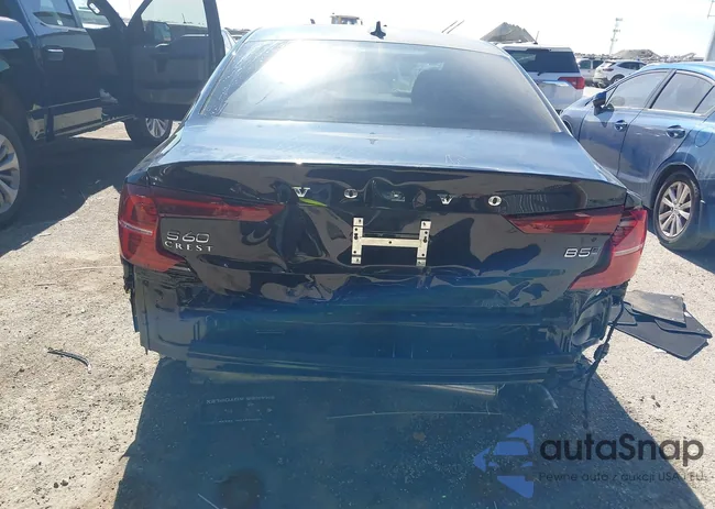 7JRL12TM3RG287165: 37963814