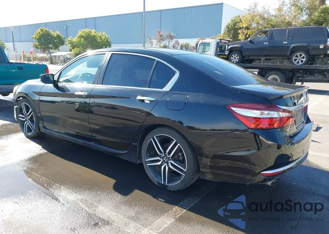 1HGCR2F51HA128319: 37967394